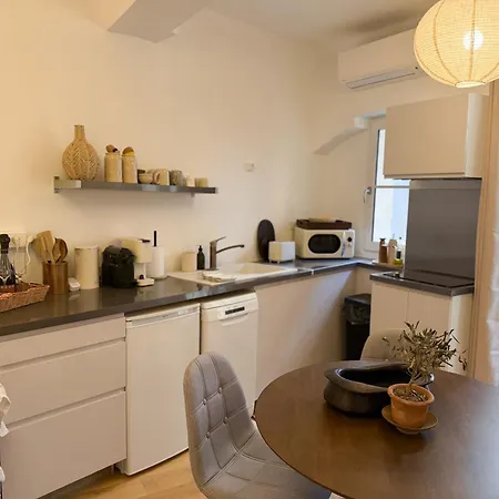 Lejlighed Appartement, 2 Pieces Traversant, Balcon, & Forville & Suquet Cannes